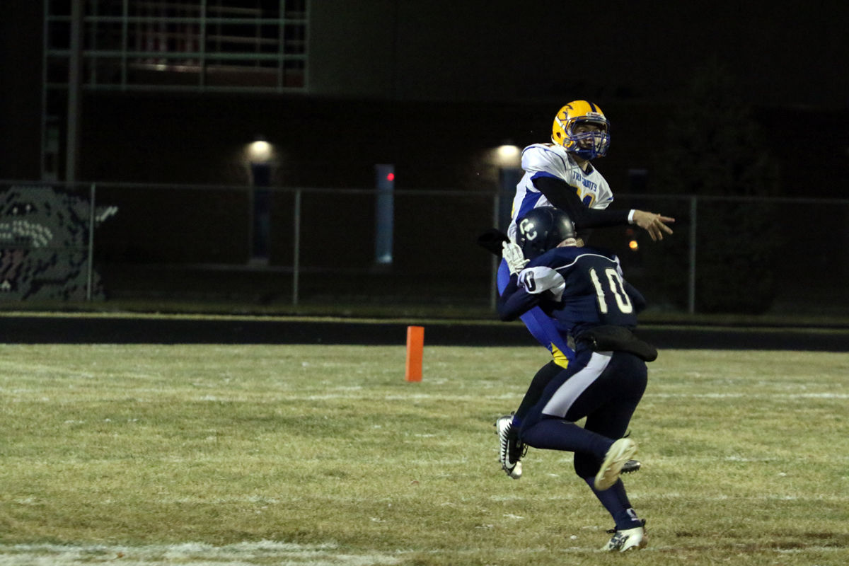 Cross County FB vs Tri County (3).JPG